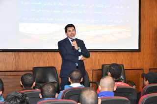 وزير الشباب والرياضة يفتتح فعاليات...
