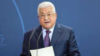 الرئيس الفلسطينى يشيد بمواقف العاهل...