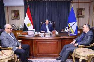 محافظ دمياط يستقبل مدير فروع...
