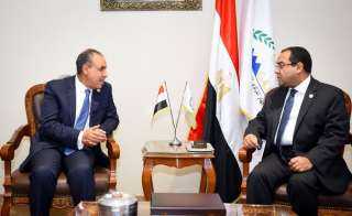 وزير الخارجية والهجرة يلتقي برئيس...