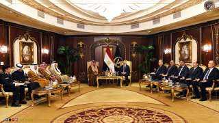 وزير الداخلية يستقبل وزير الدفاع...