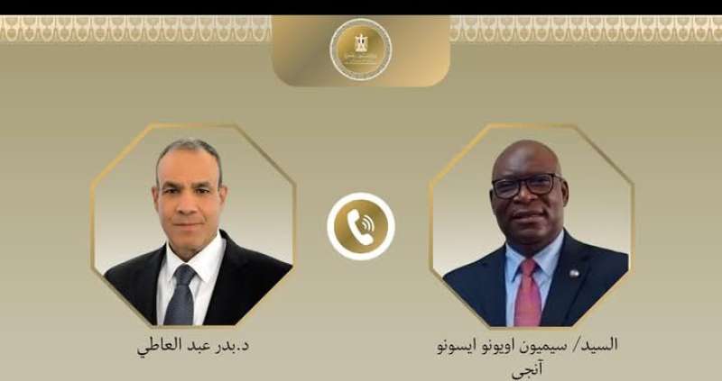 وزير الخارجية  يبحث مع نظيره الإكواتوري تعزيز السلم والأمن في القارة الأفريقية