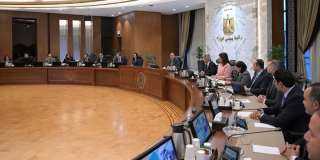 رئيس الوزراء:مبادرات متعددة لدعم ملايين...