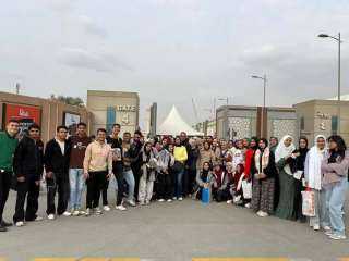 طلاب جامعة الإسماعيلية الجديدة الأهلية...
