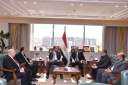 وزير العمل يلتقي وفدًا من...