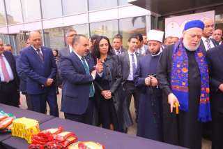 وزيرة التضامن  تشهد إطلاق...