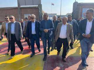 نائب وزير الإسكان يقوم بجولة...