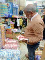 ضبط 12 طن أعلاف ونخالة...
