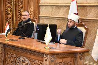 وزير الأوقاف يختتم الدورة التدريبية...