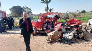 حادث تصادم بين تريلا و...