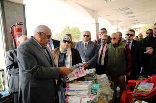 محافظ الوادي الجديد يتفقّد أعمال...