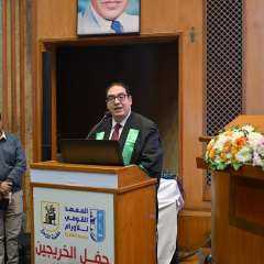د.محمد سامى عبد الصادق يشهد...