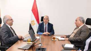 وزير الرى يتابع إجراءات الاستعداد...