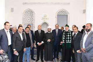 وزير الأوقاف ووزير الشباب والرياضة...