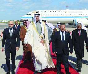وزير الدفاع الكويتى يترأس وفد...