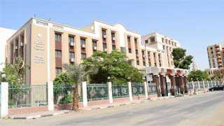 مستشفيات جامعة سوهاج تواصل استقبال...