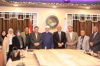 رئيس جامعة الأزهر يفتتح المرحلة...