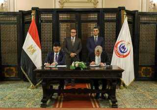 وزير الصحة يشهد توقيع بروتوكول...