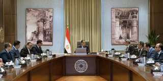 رئيس الوزراء يستعرض المخططات الاستراتيجية...