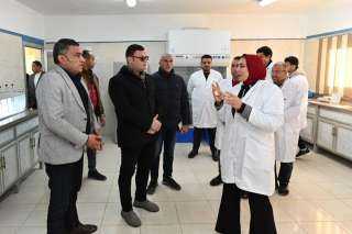 وزير الإسكان يتفقد أعمال التطوير...