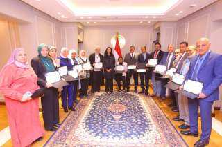 وزيرة التضامن الاجتماعي تكرم قطاع...