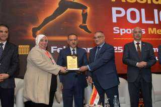 محافظ أسيوط يشهد فعاليات الجلسة...