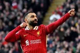 صلاح يقود تشكيل ليفربول أمام...