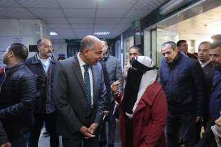 محافظ المنيا يفاجئ مستشفى المبرة...