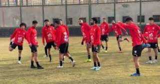 منتخب المحليين يواصل تدريباته قبل...