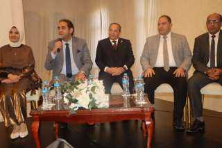 محافظ بورسعيد و رئيس جامعة...