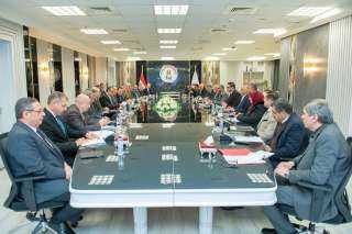 وزيرا ” الإنتاج الحربى ”...
