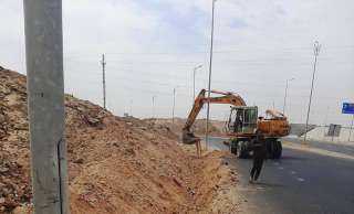 محافظ اسوان يتابع أعمال تركيب...