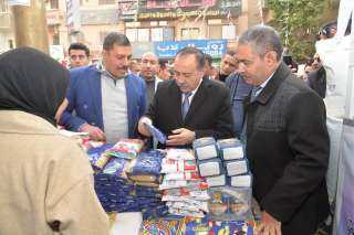 محافظ أسيوط يفتتح معرضي ”أهلاً...