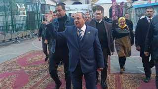 محافظ بورسعيد يشارك أهالي المحافظة...