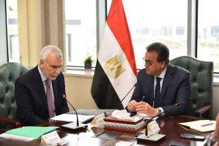 وزير الصحة يستقبل وفد الاتحاد...