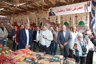 محافظ المنيا: 3027 منفذًا تموينيًا...
