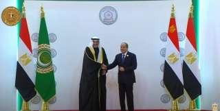 بث مباشر.. الرئيس السيسي يترأس...