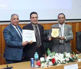 نائبا رئيس جامعة الأزهر يدشنان...