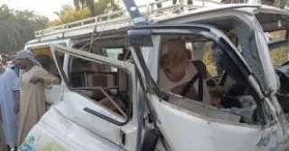 إصابة 22 شخصا فى حادث...