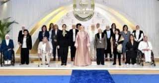 السيدة انتصار السيسى تلتقى سيدات...