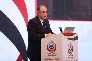 رئيس هيئة الدواء يشارك في...