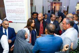 وزيرة التنمية المحلية ومحافظ القليوبية...