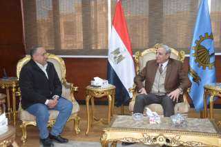 محافظ الغربية يستقبل اللواء محمد...