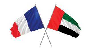 الإمارات وفرنسا تبحثان الوضع فى...