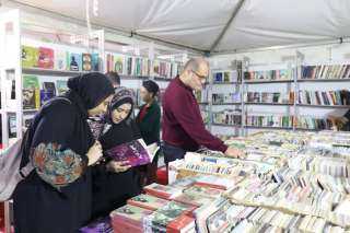 إقبال جماهيري كبير على معرض...