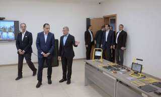 رئيس الوزراء يتفقد وكالة الفضاء...