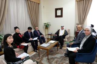 رئيس قطاع الشؤون السياسية الدولية...