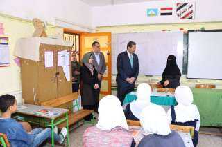 محافظ دمياط يجرى زيارة إلى...