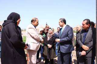 محافظ دمياط يتابع ميدانيًا مستجدات...