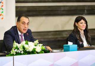 رانيا المشاط تستعرض تفاصيل وأهداف...